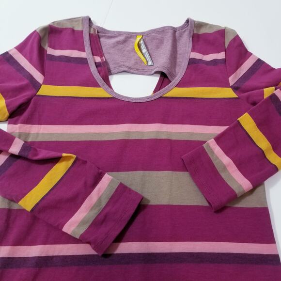 Lole Striped Long Sleeves Dress - Picture 4 of 10